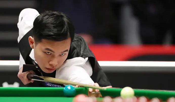 使斯诺克比, 斯佳辉资格, 如肖国栋的