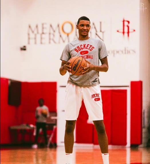 EZS, 他未来的路 EZS, 他未来的路